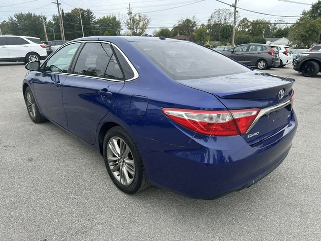 2016 Toyota Camry Image 5