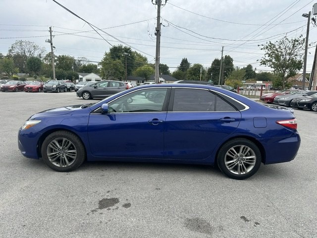 2016 Toyota Camry Image 6