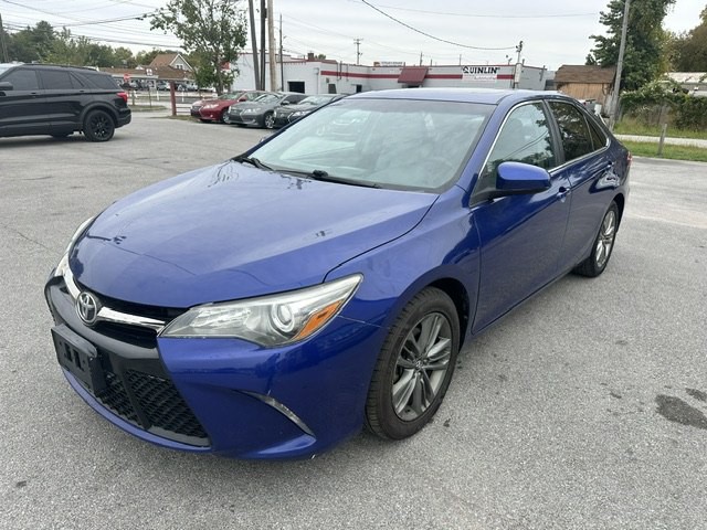 2016 Toyota Camry Image 7