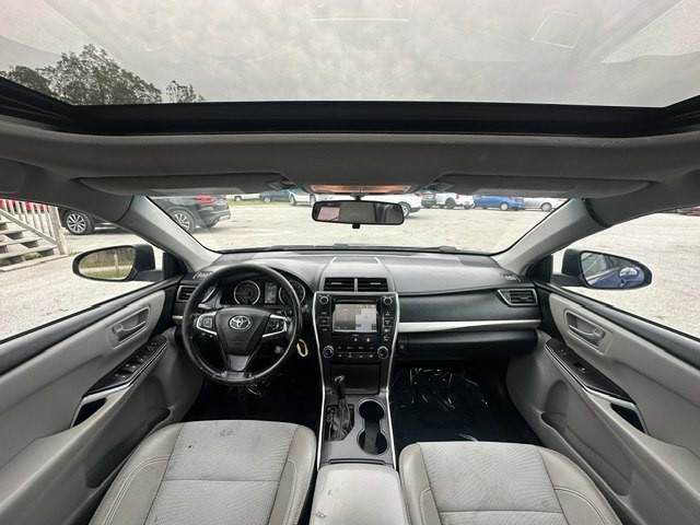 2016 Toyota Camry Image 22