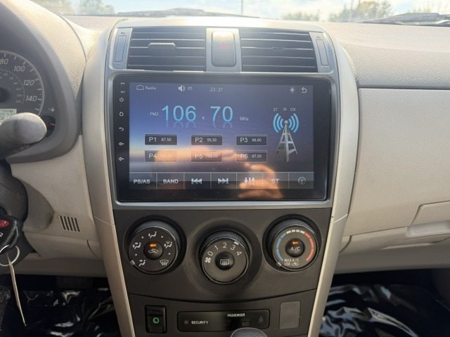 2009 Toyota Corolla Image 17
