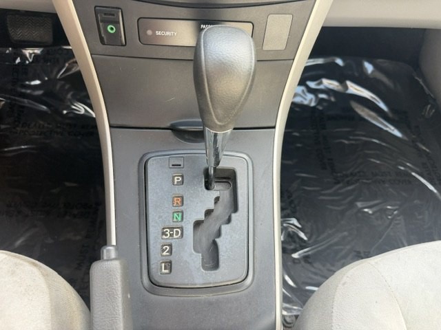 2009 Toyota Corolla Image 18