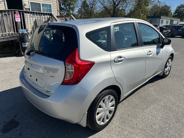 2015 Nissan Versa Image 3