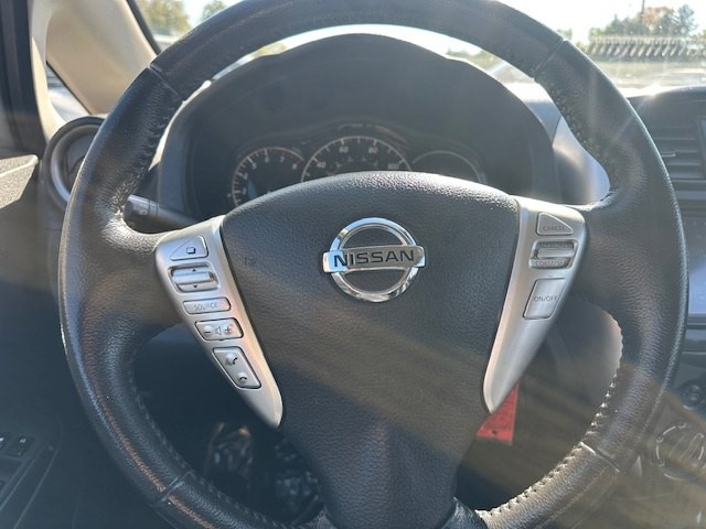 2015 Nissan Versa Image 10