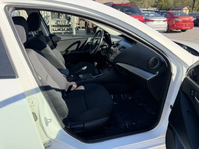 2012 Mazda Mazda3 Image 15