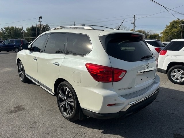 2017 Nissan Pathfinder Image 5
