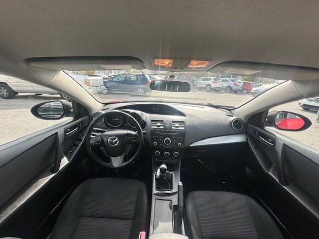 2013 Mazda Mazda3 Image 20