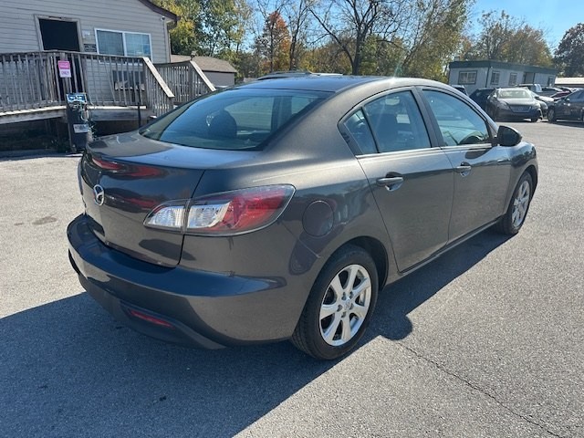 2010 Mazda Mazda3 Image 3