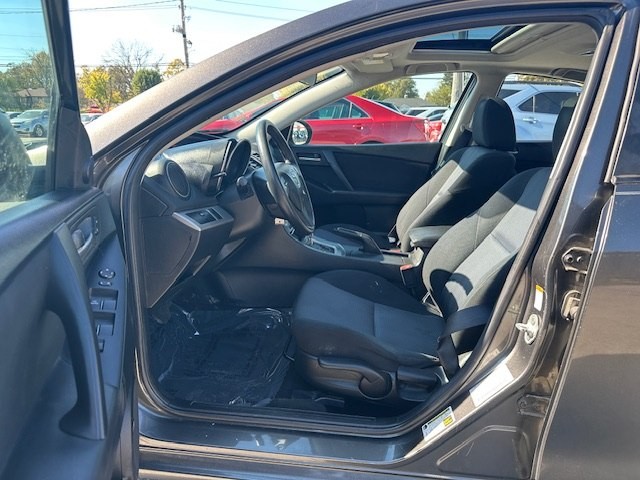 2010 Mazda Mazda3 Image 16