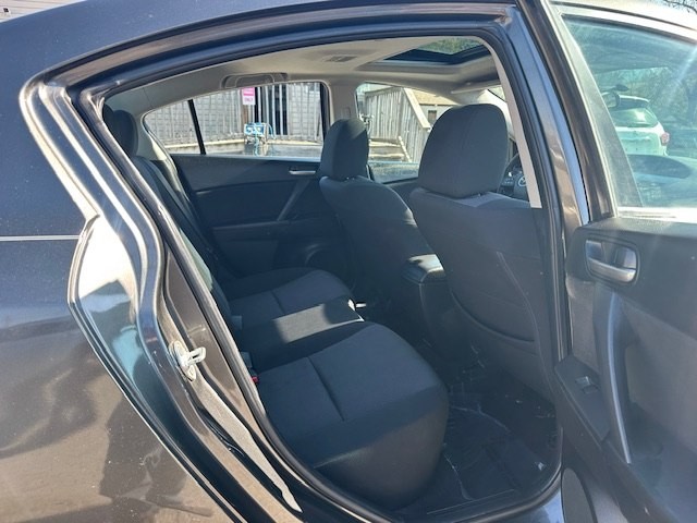 2010 Mazda Mazda3 Image 19