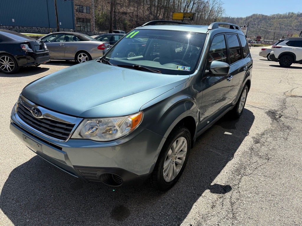 2011 Subaru Forester Image 3