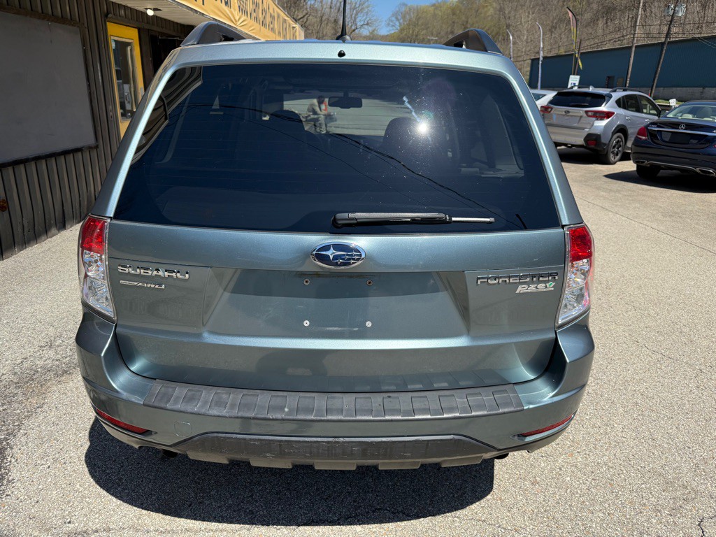 2011 Subaru Forester Image 5