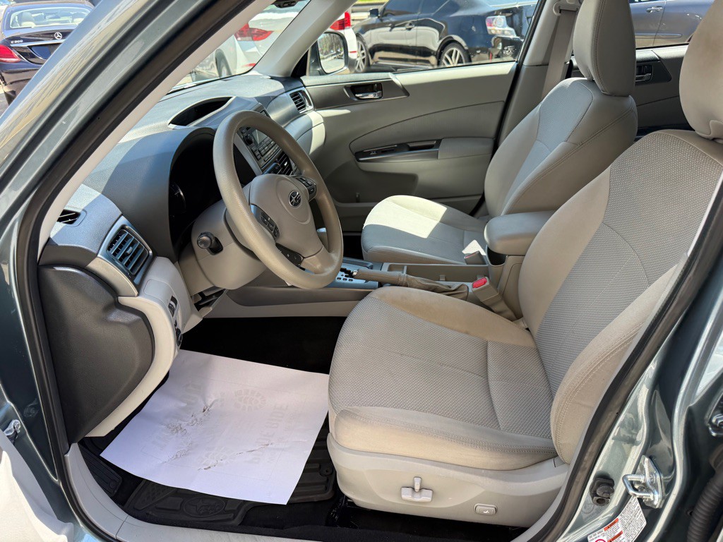 2011 Subaru Forester Image 14