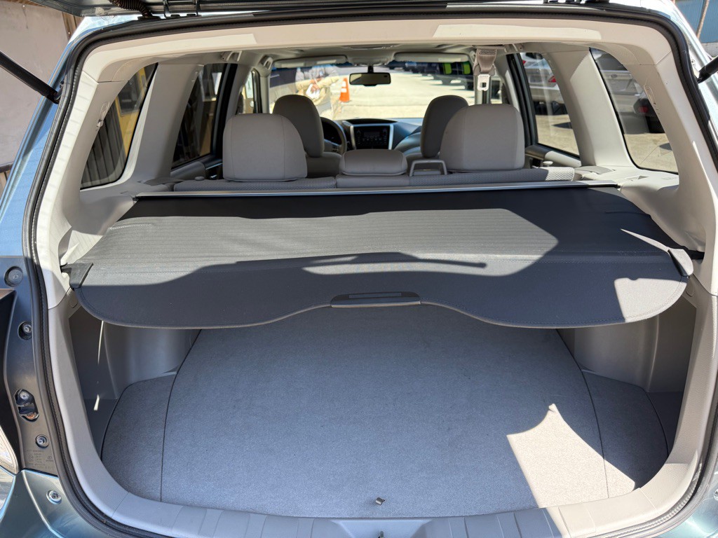 2011 Subaru Forester Image 16