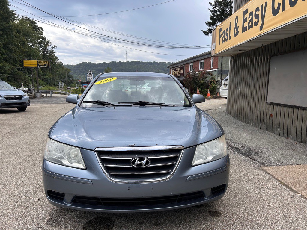 2009 Hyundai Sonata Image 2