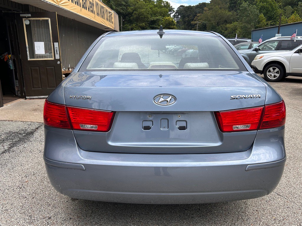 2009 Hyundai Sonata Image 5