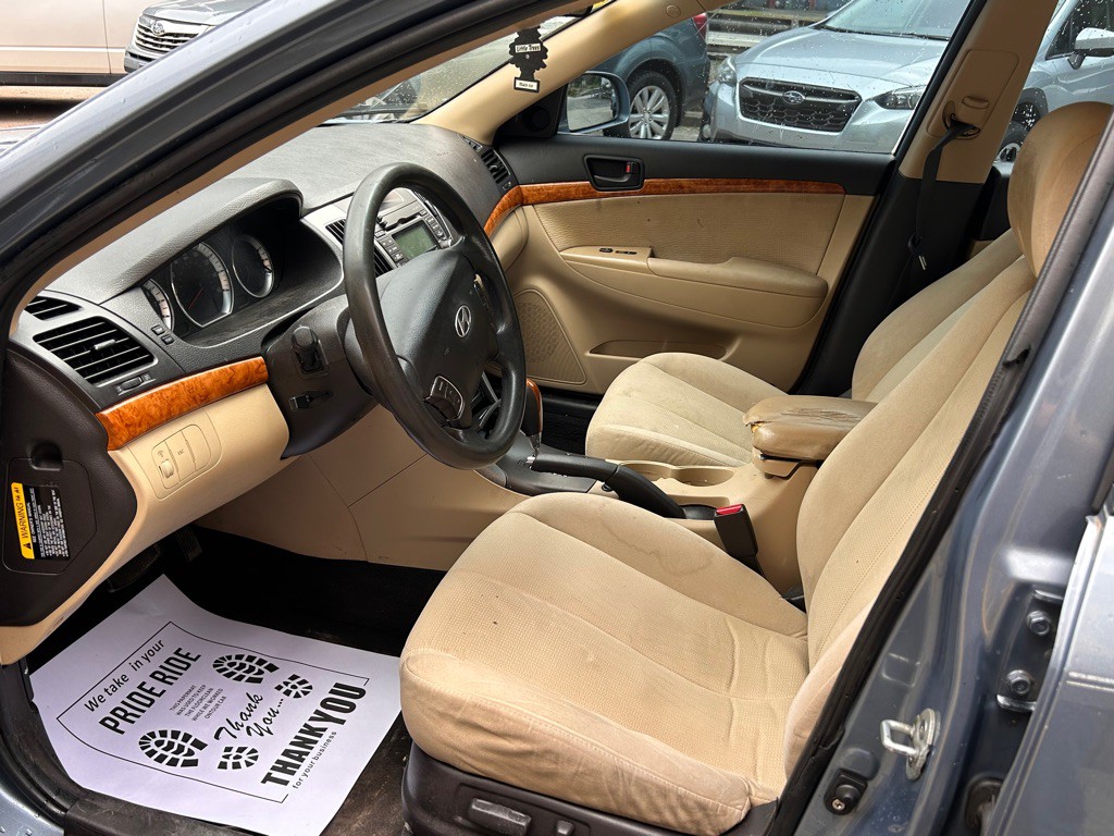 2009 Hyundai Sonata Image 8
