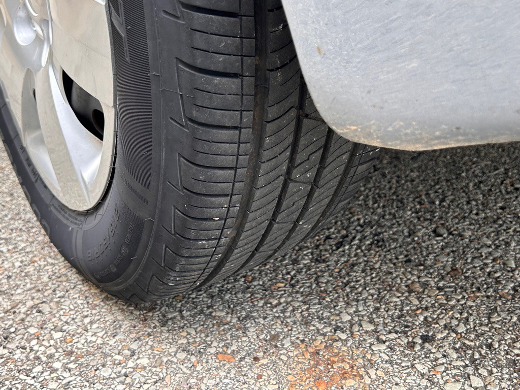 2009 Hyundai Sonata Image 19