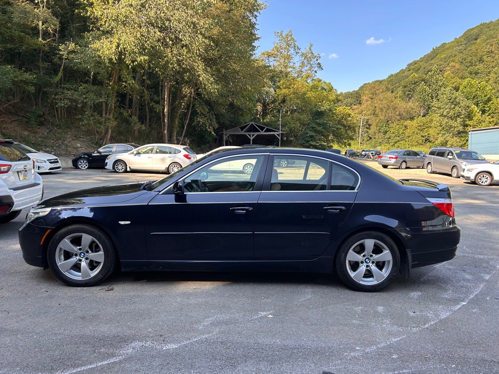 2008 BMW 5 Series Image 4