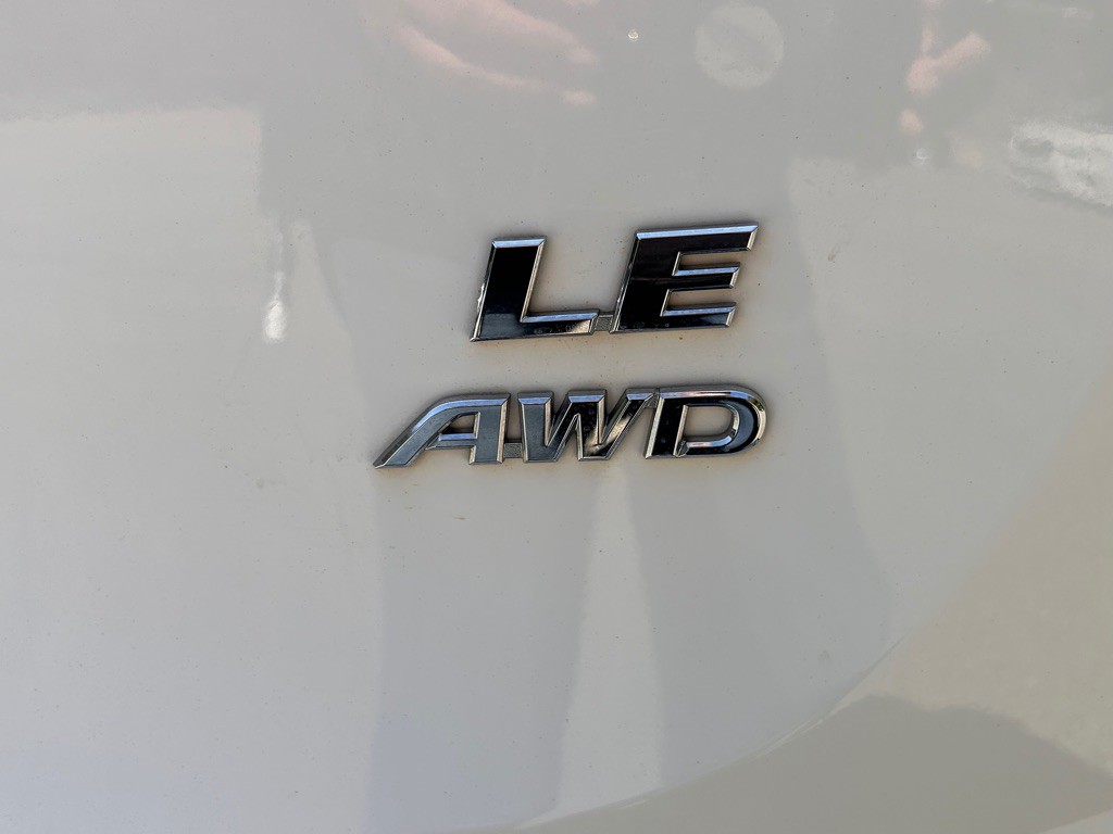 2017 Toyota Rav4 Image 20