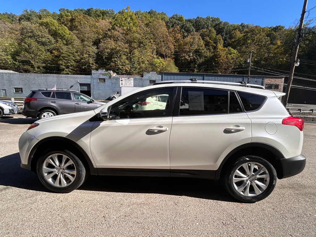 2013 Toyota Rav4 Image 4
