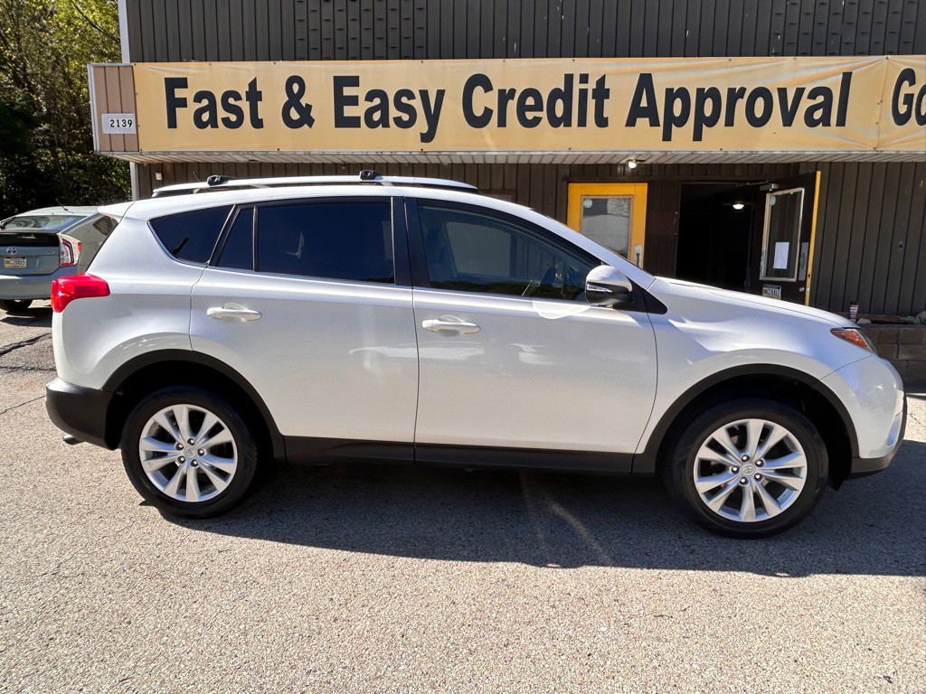 2013 Toyota Rav4 Image 8