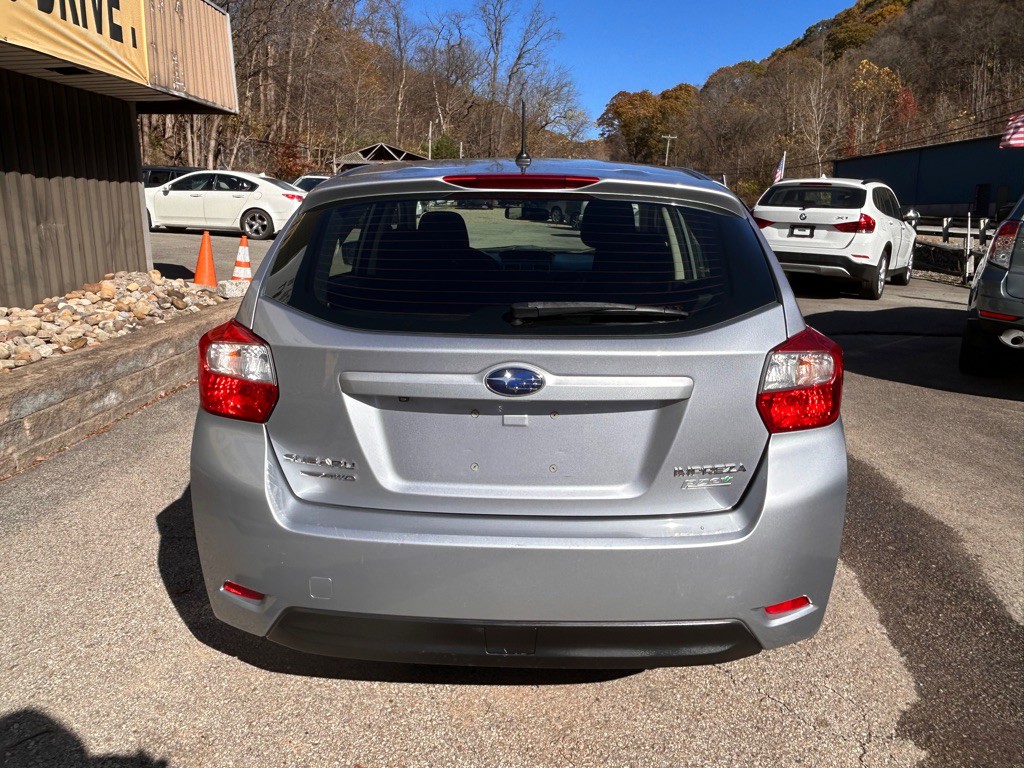 2015 Subaru Impreza Image 6