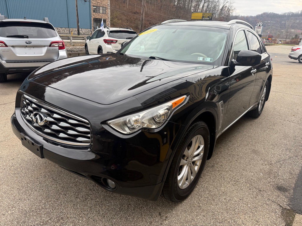 2010 INFINITI FX35 Image 3