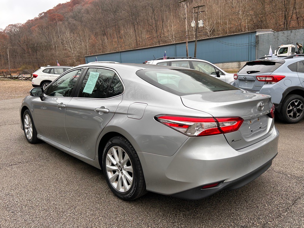 2018 Toyota Camry Image 5