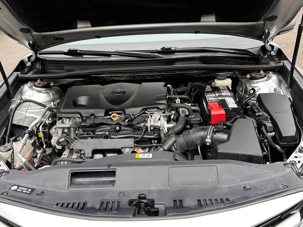 2018 Toyota Camry Image 18