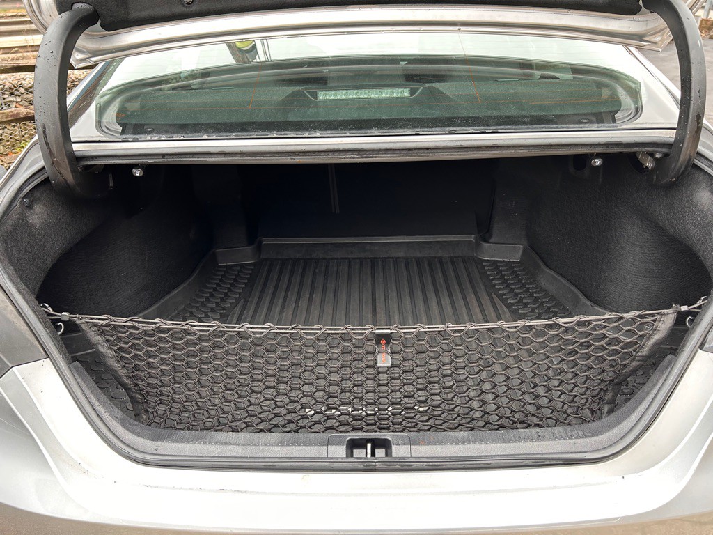 2018 Toyota Camry Image 19