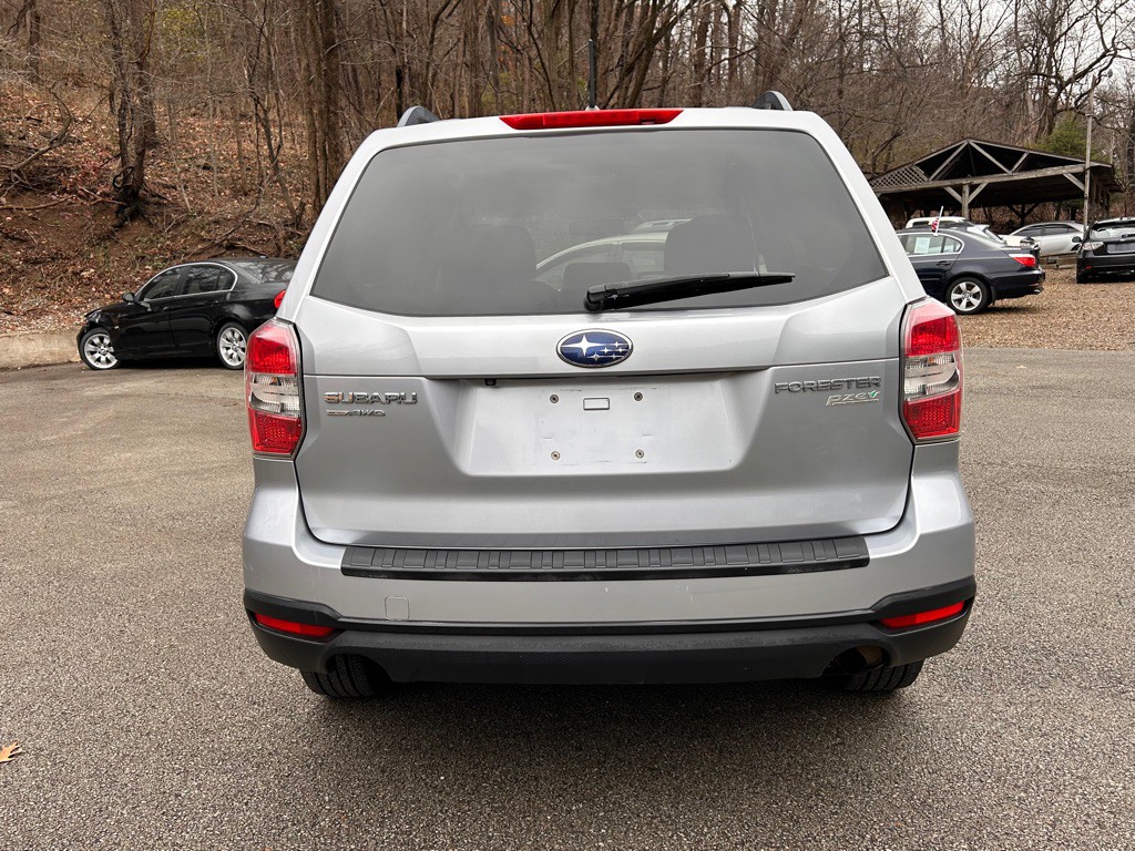 2014 Subaru Forester Image 6