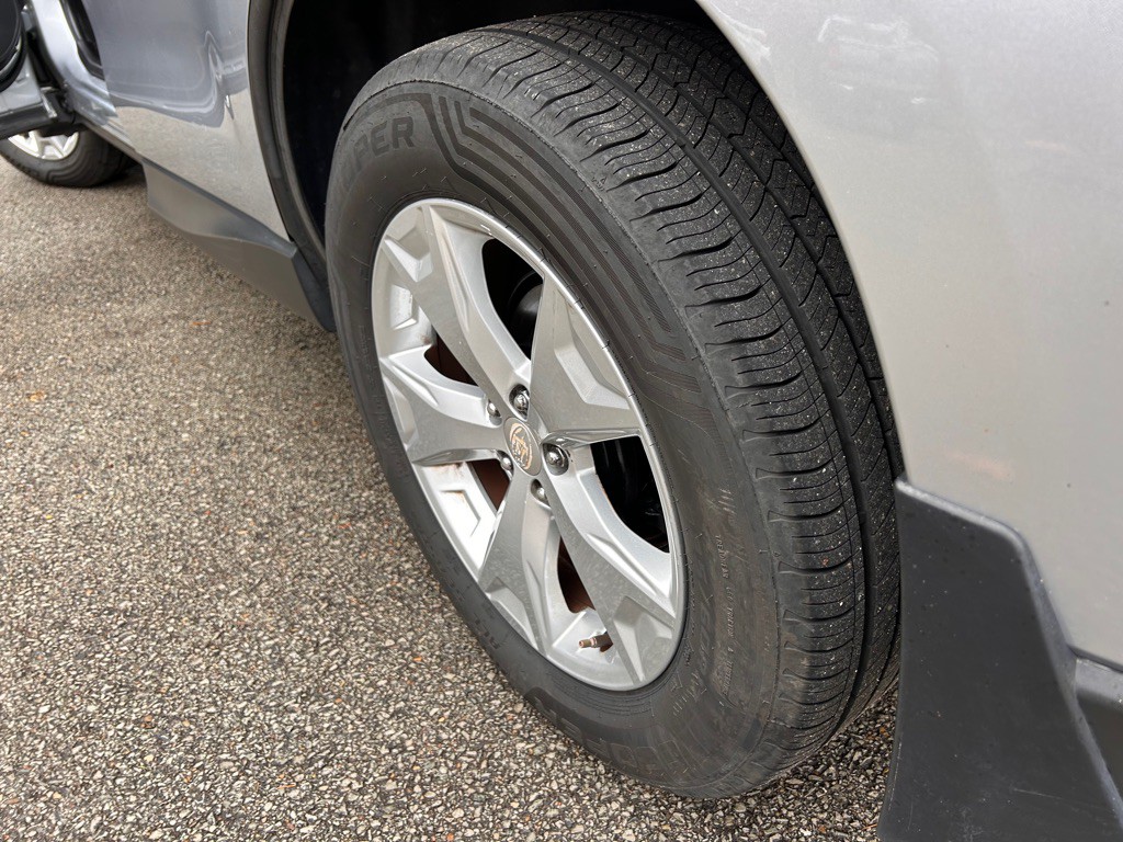 2014 Subaru Forester Image 18