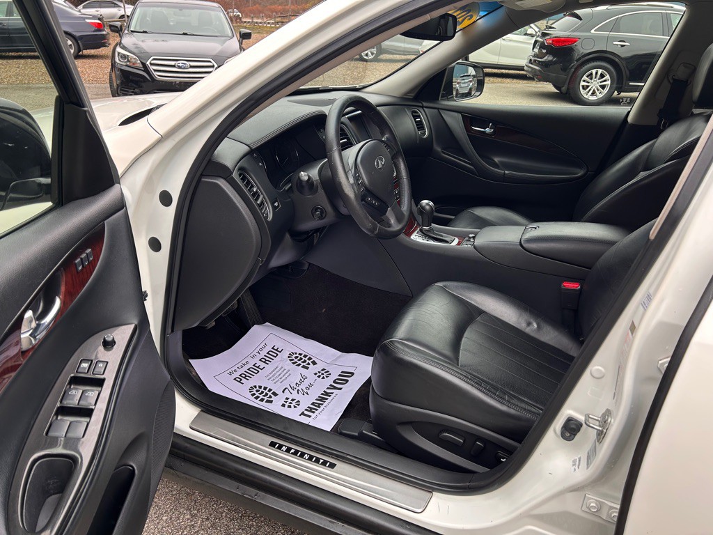 2016 INFINITI QX50 Image 7