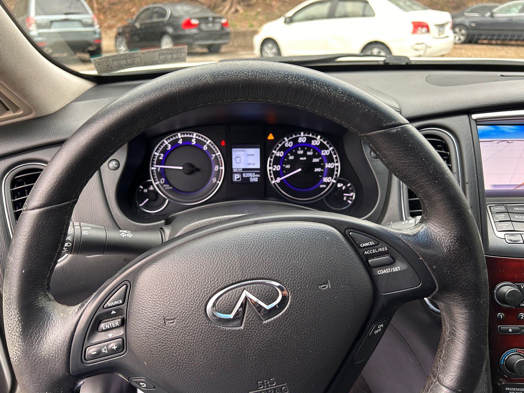 2016 INFINITI QX50 Image 8