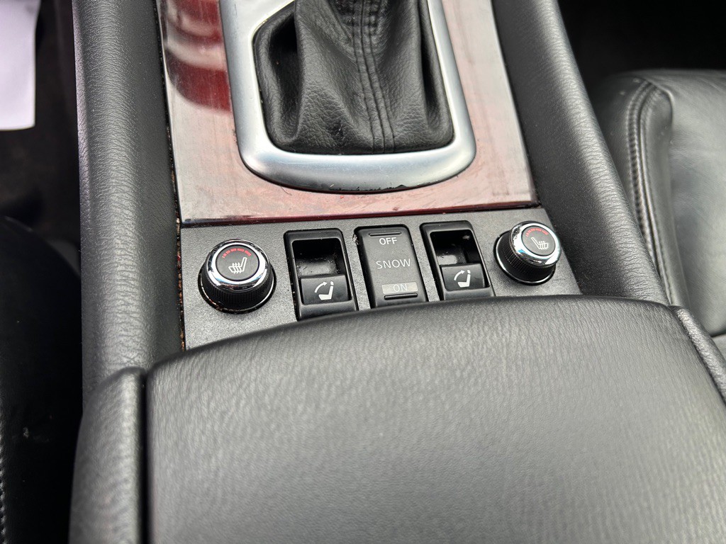 2016 INFINITI QX50 Image 12