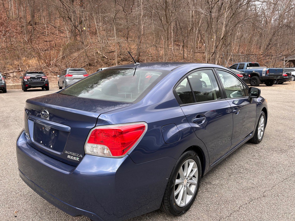 2012 Subaru Impreza Image 7