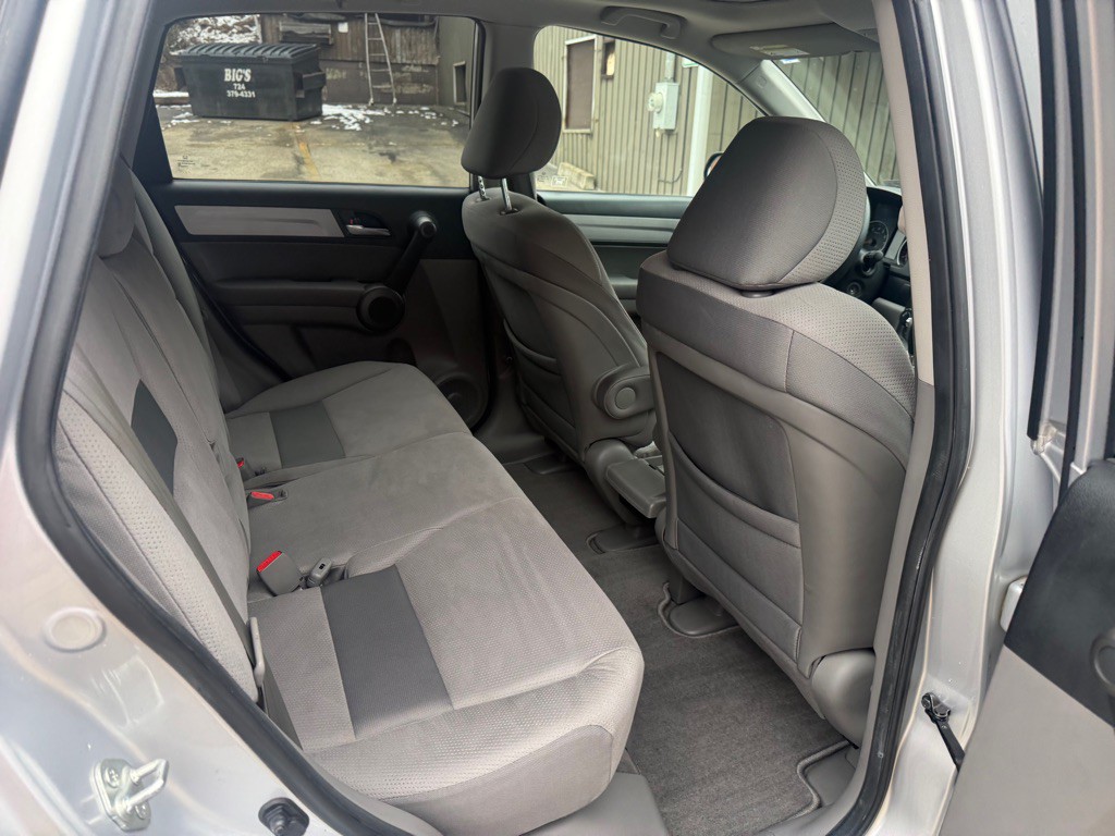 2011 Honda CR-V Image 16