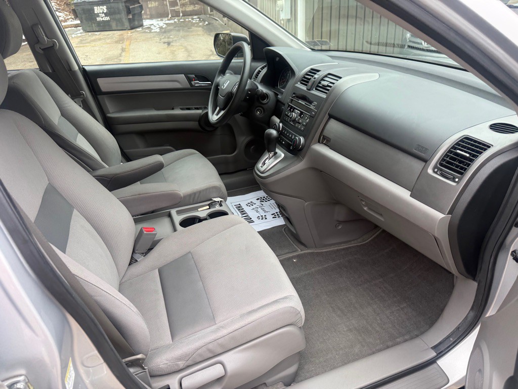2011 Honda CR-V Image 17