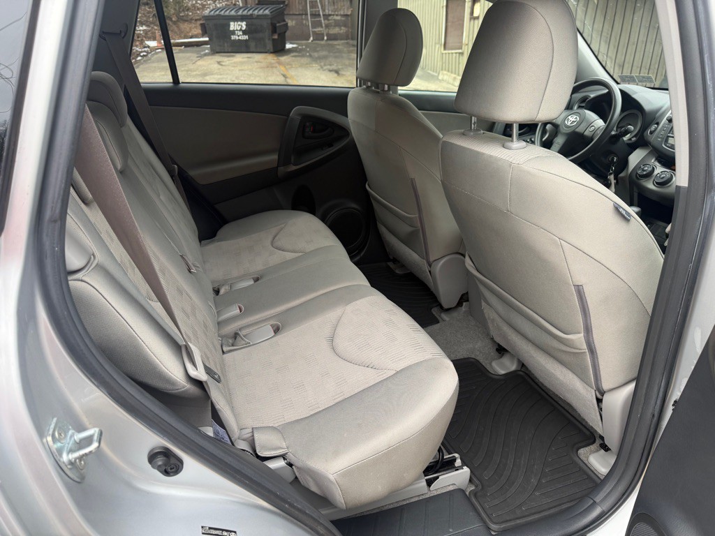 2009 Toyota Rav4 Image 14