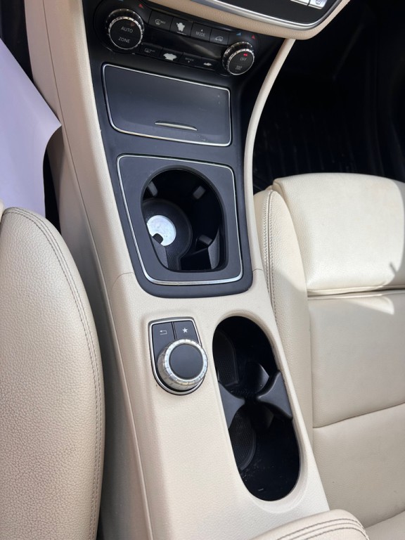 2018 Mercedes-Benz GLA-Class Image 24