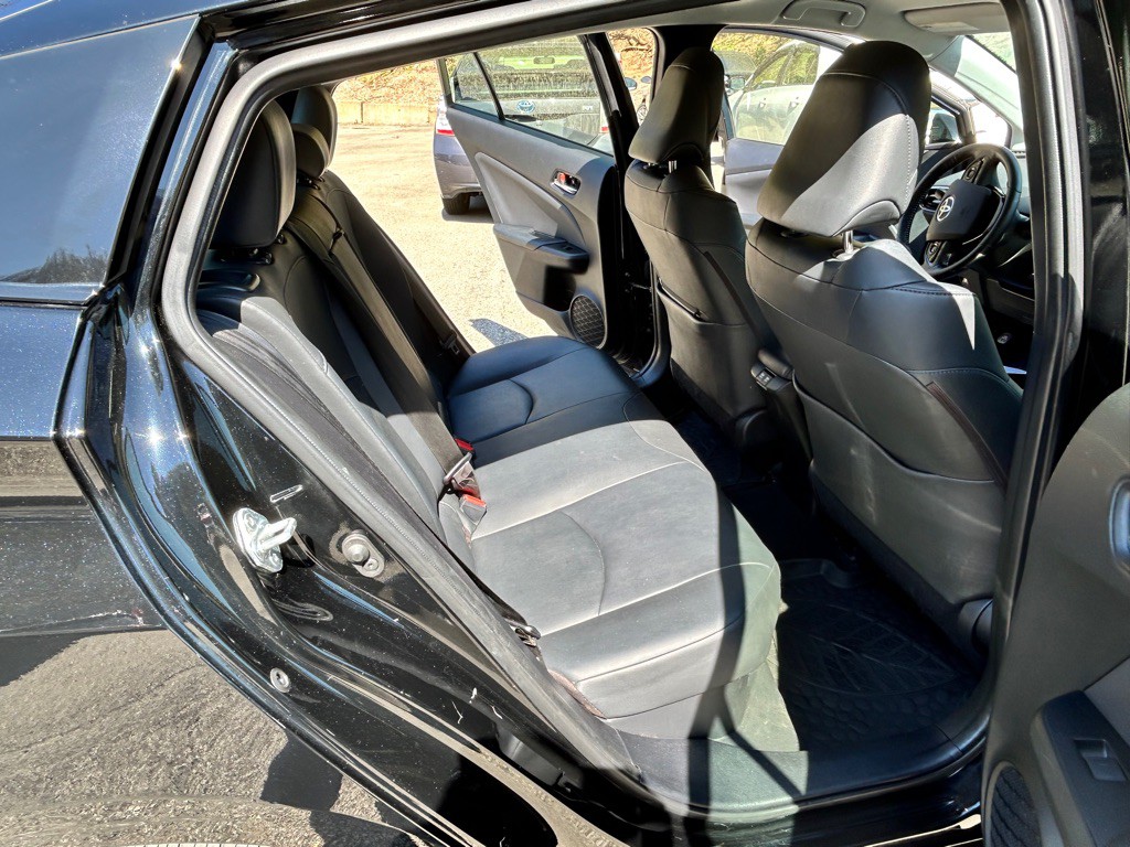 2019 Toyota Prius Image 13