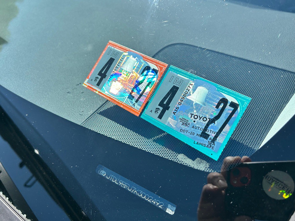 2019 Toyota Prius Image 17