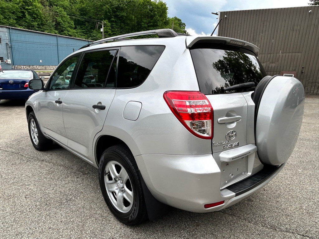 2011 Toyota Rav4 Image 5