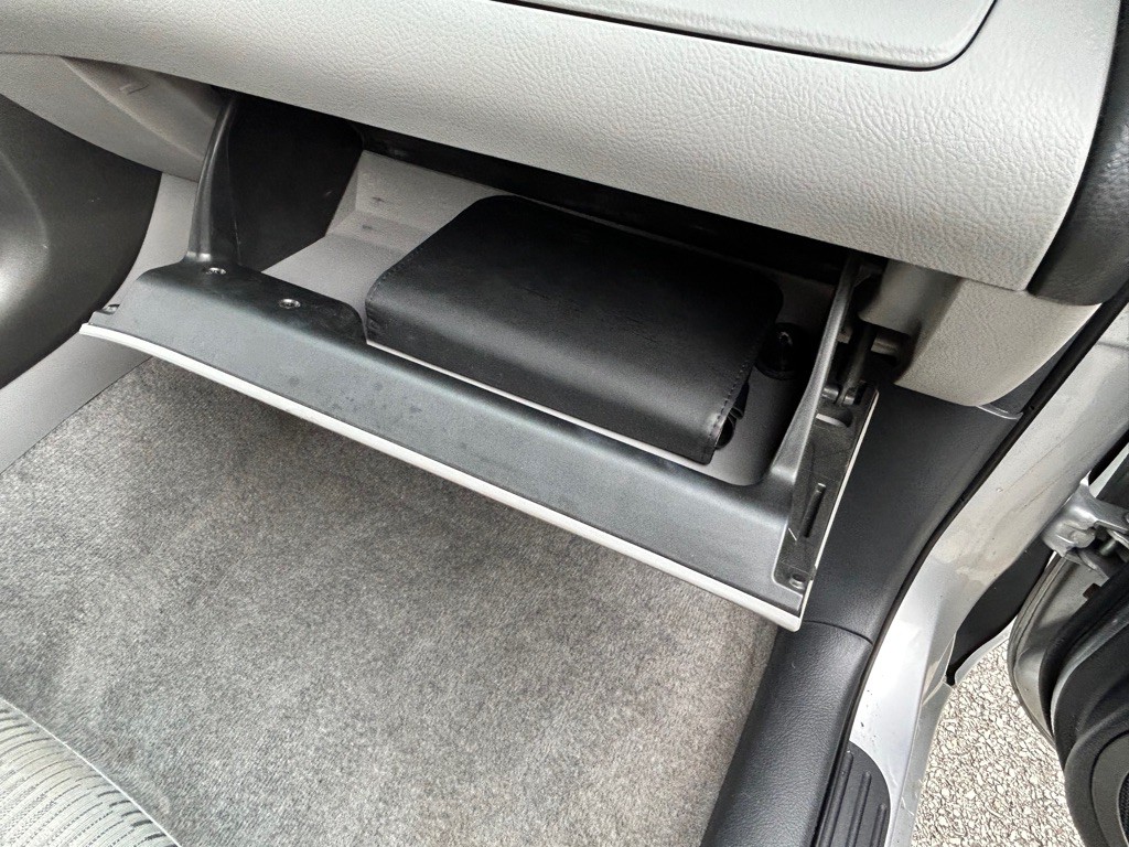2011 Toyota Rav4 Image 16