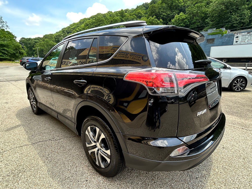2016 Toyota Rav4 Image 5