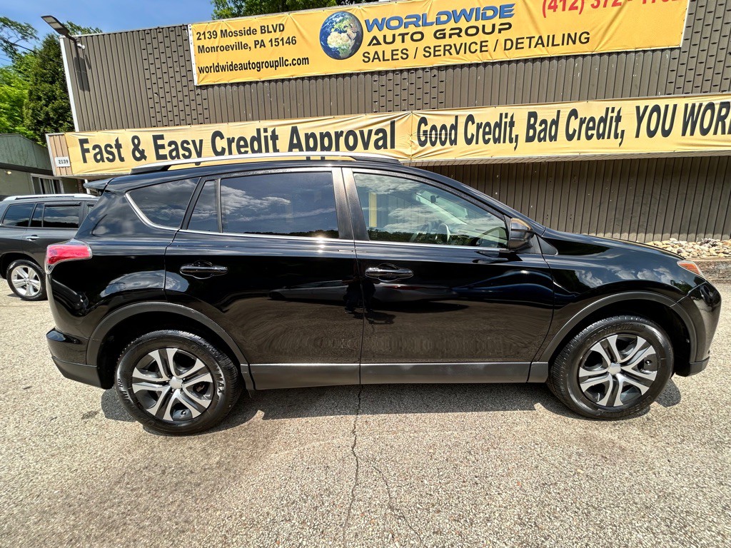 2016 Toyota Rav4 Image 8