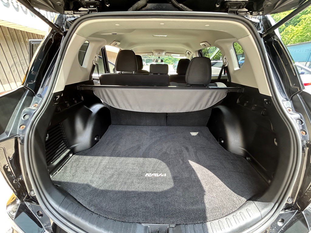 2016 Toyota Rav4 Image 11