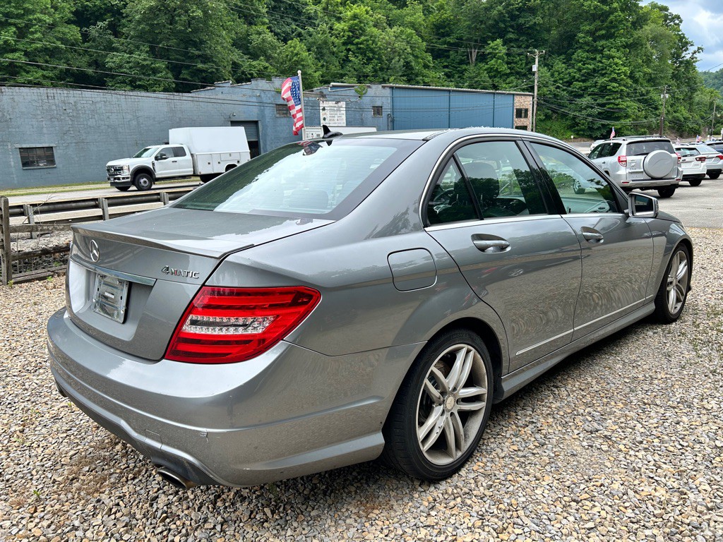 2012 Mercedes-Benz C-Class Image 7