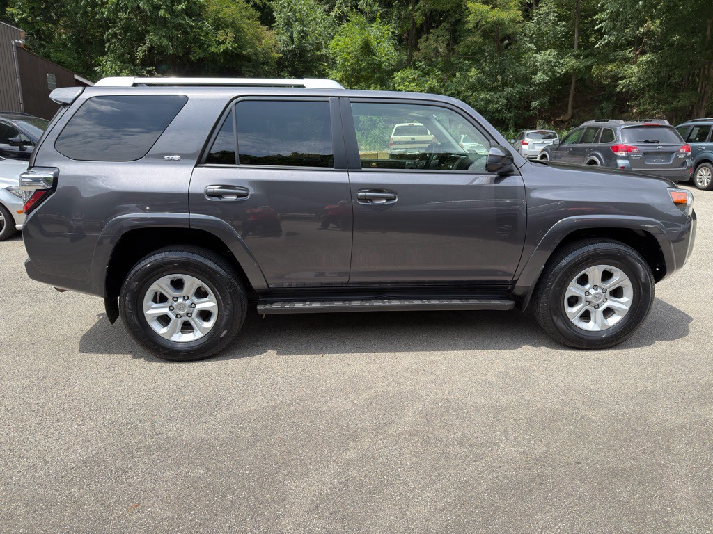 2014 Toyota 4Runner Image 8